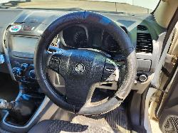 View Holden Colorado 2015 4 Door Pickup