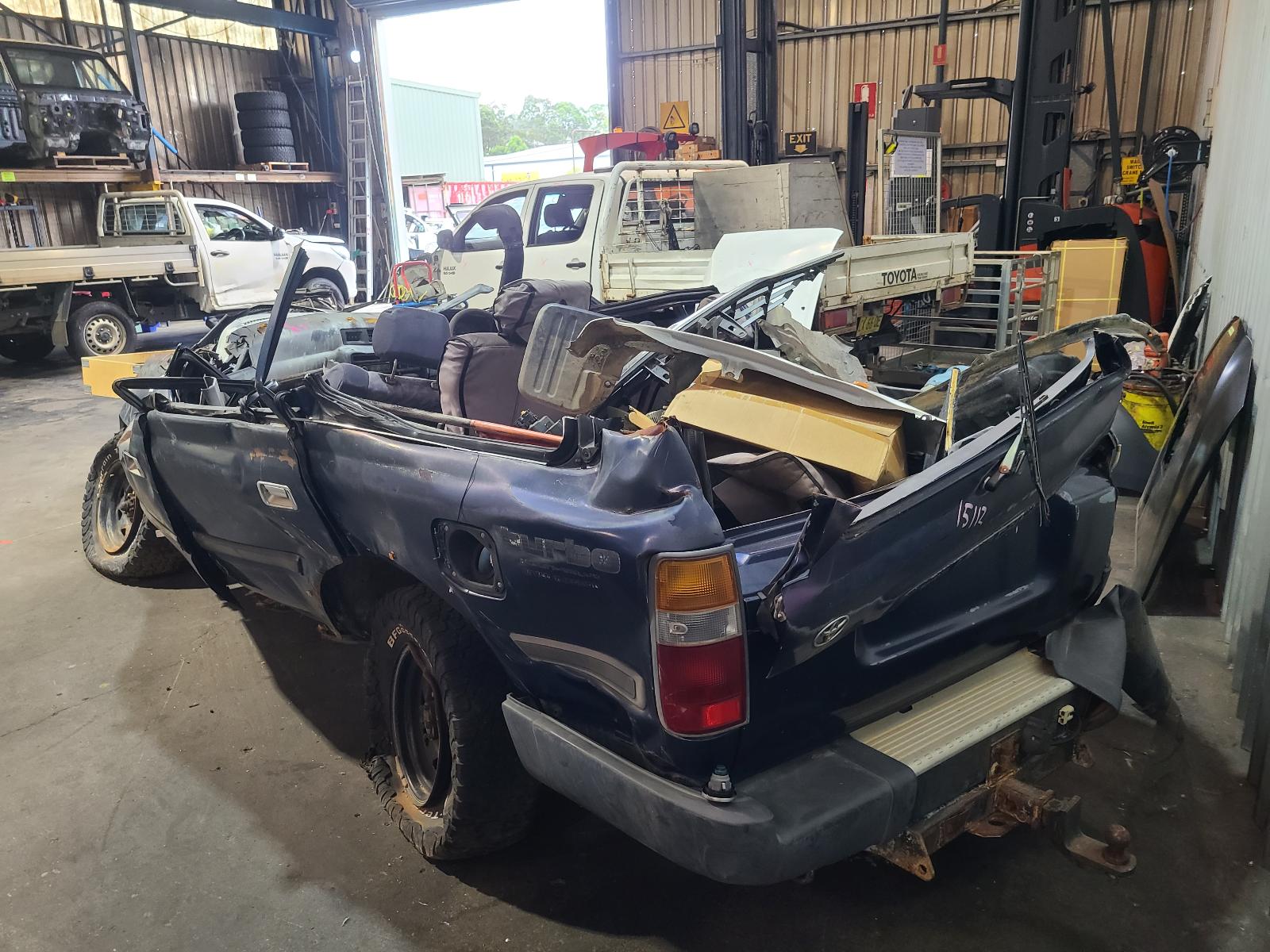 View Toyota Landcruiser 1995 4 Door Station Wagon