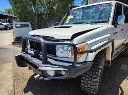 View Toyota Landcruiser 2016 4 Door Station Wagon