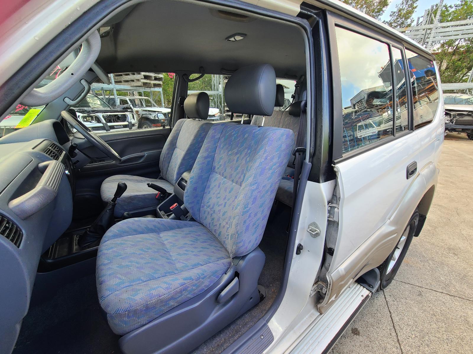 View Toyota Prado 2001 4 Door Station Wagon