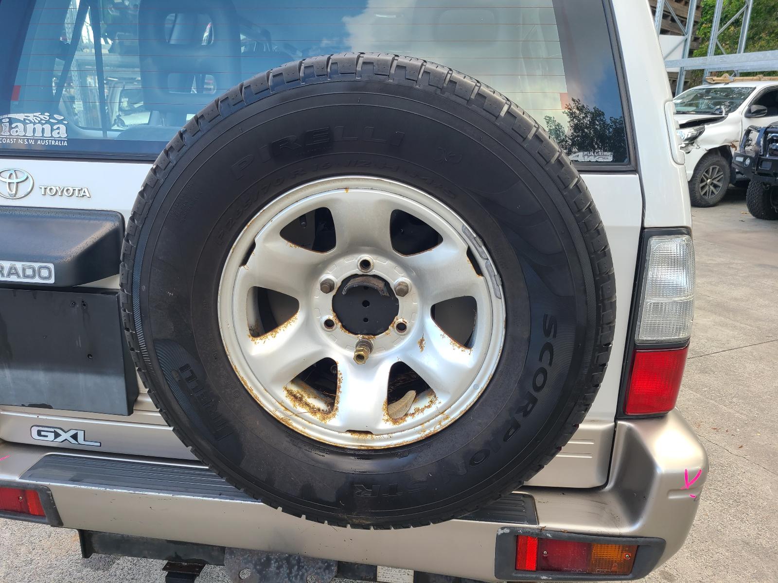 View Toyota Prado 2001 4 Door Station Wagon