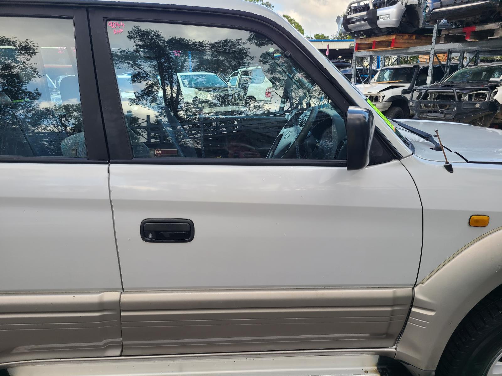 View Toyota Prado 2001 4 Door Station Wagon