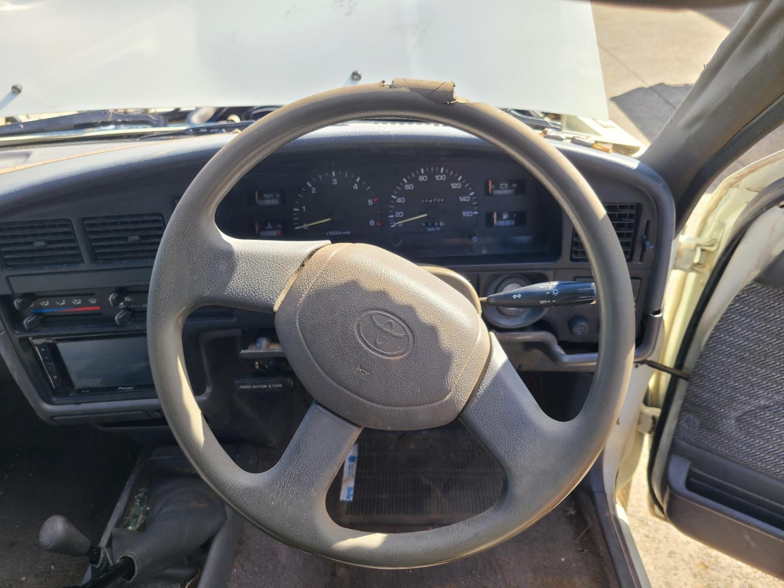 View Auto part Ashtray Toyota Hilux 1994