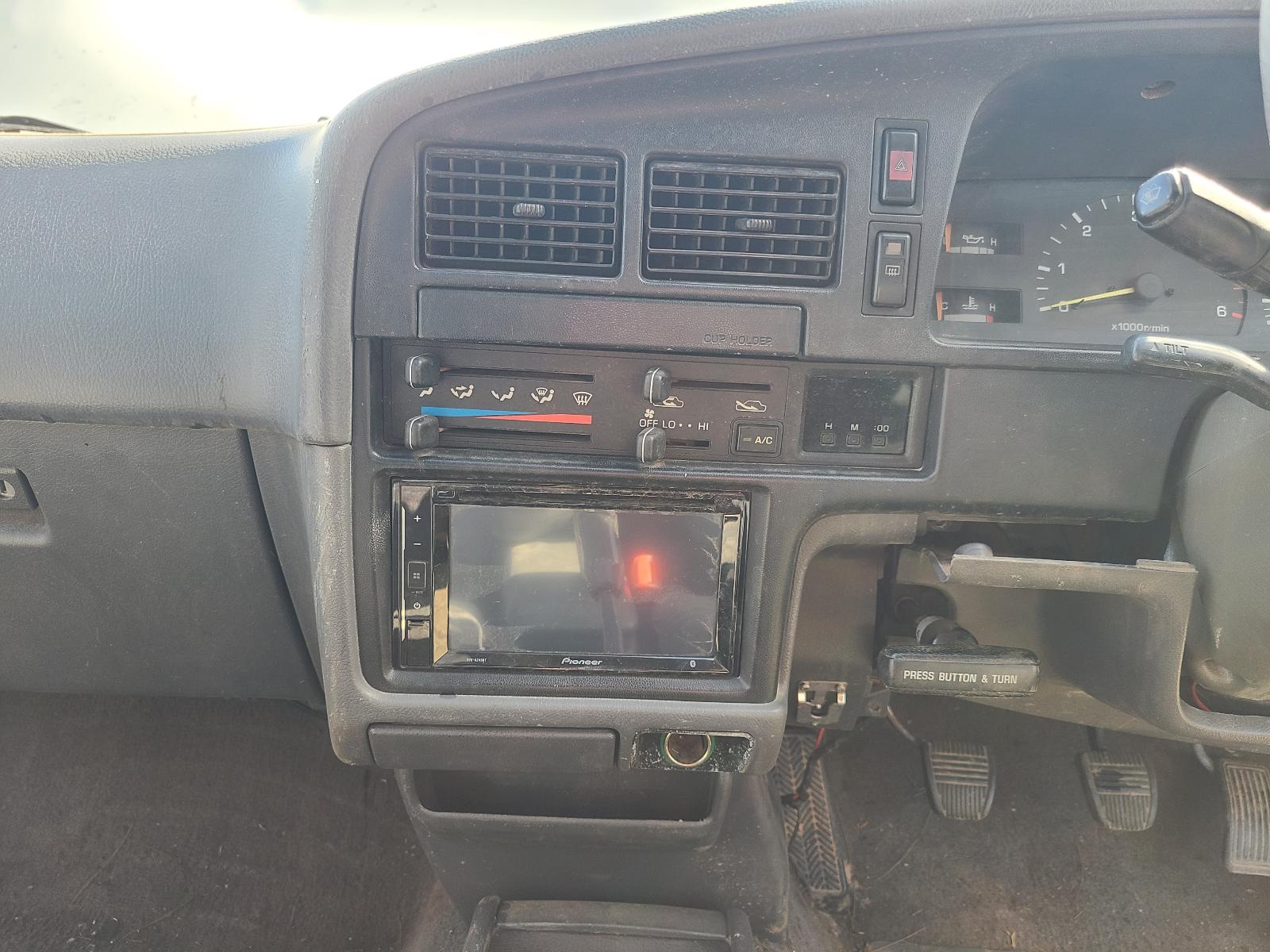 View Auto part Ashtray Toyota Hilux 1994