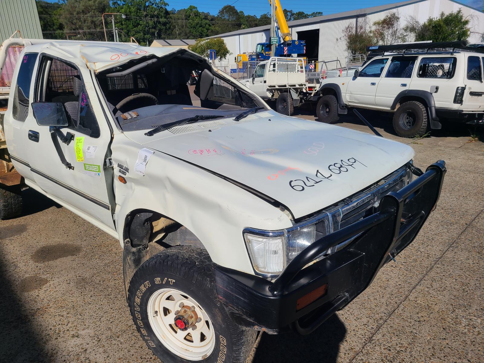 View Auto part Ashtray Toyota Hilux 1994