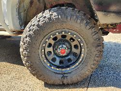 View Toyota Hilux 2005  