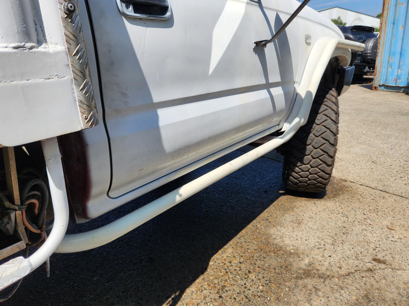 View Toyota Hilux 2005  