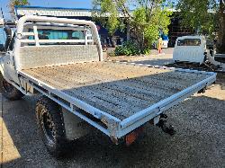 View Toyota Hilux 2005  