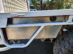 View Toyota Hilux 2005  