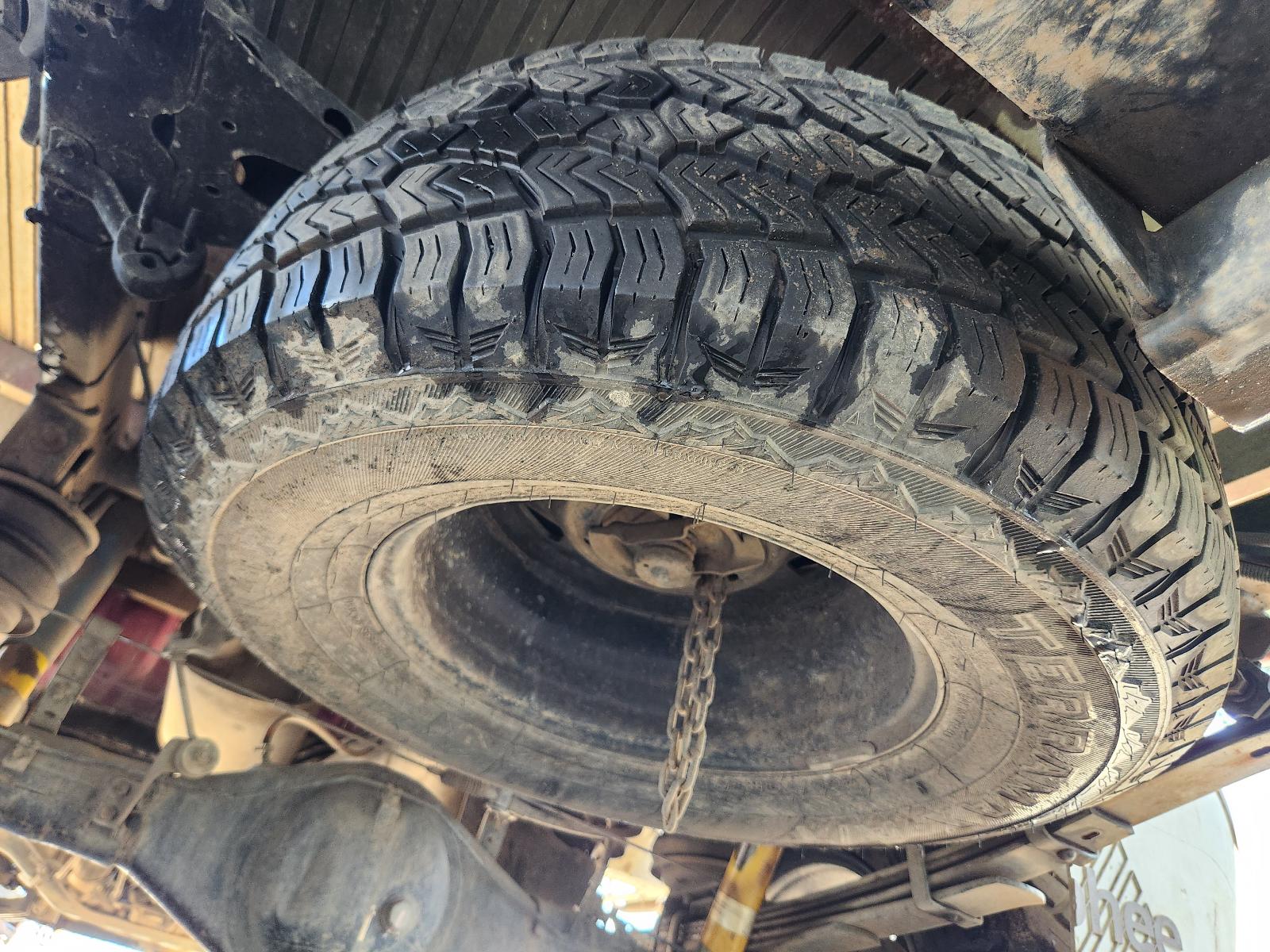 View Toyota Hilux 2005  