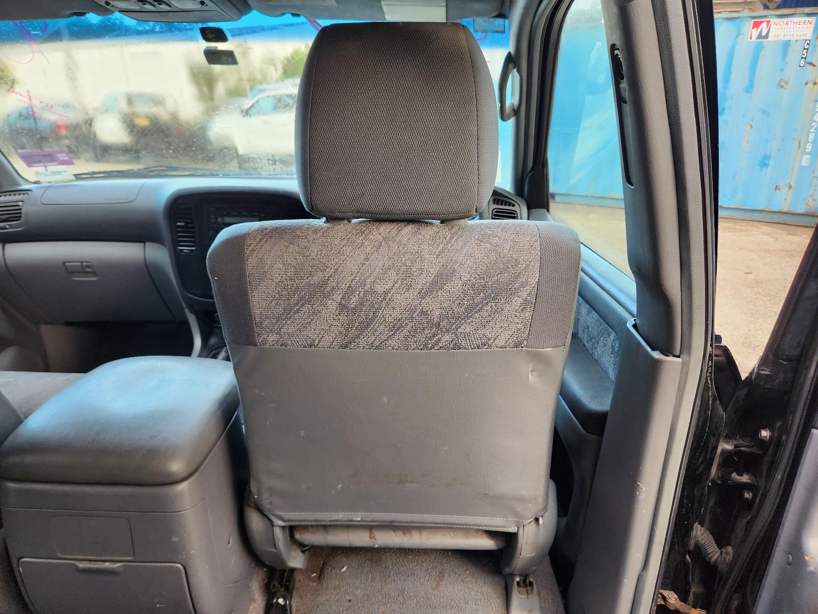 View Toyota Landcruiser 2001 4 Door Station Wagon