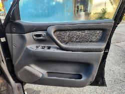 View Toyota Landcruiser 2001 4 Door Station Wagon