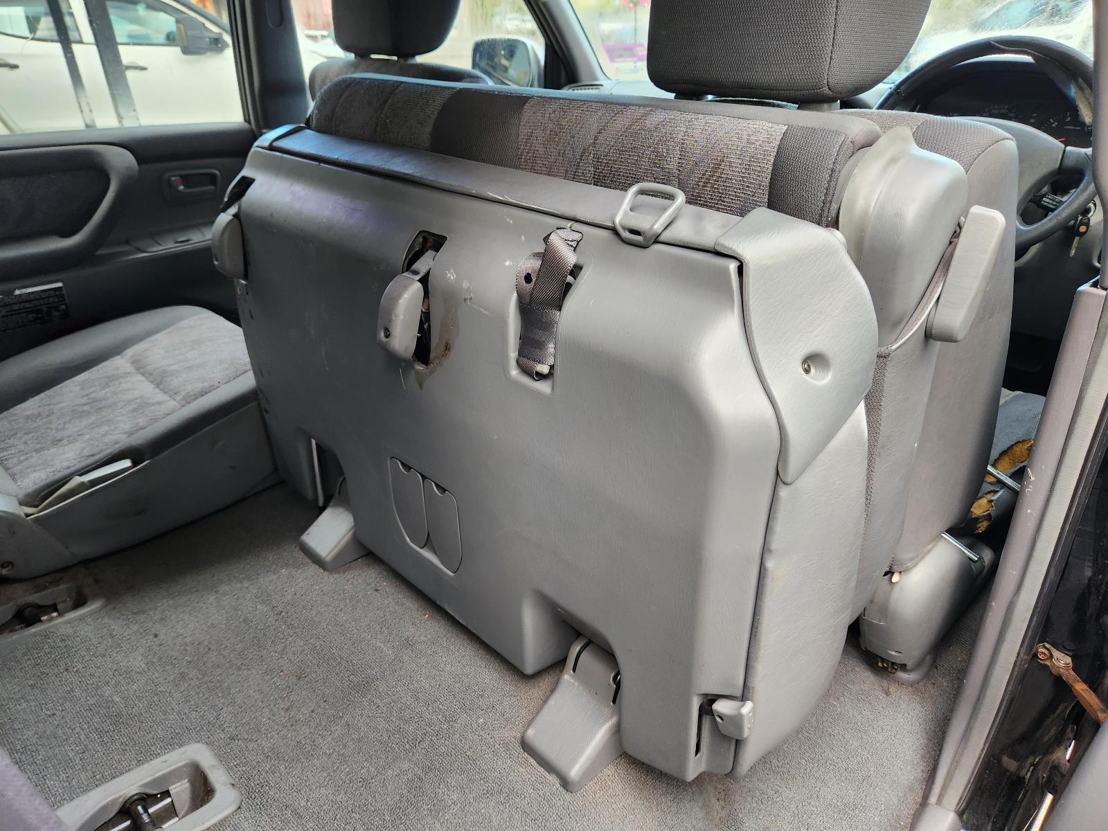 View Toyota Landcruiser 2001 4 Door Station Wagon