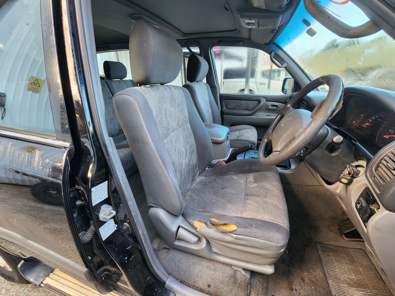 View Toyota Landcruiser 2001 4 Door Station Wagon