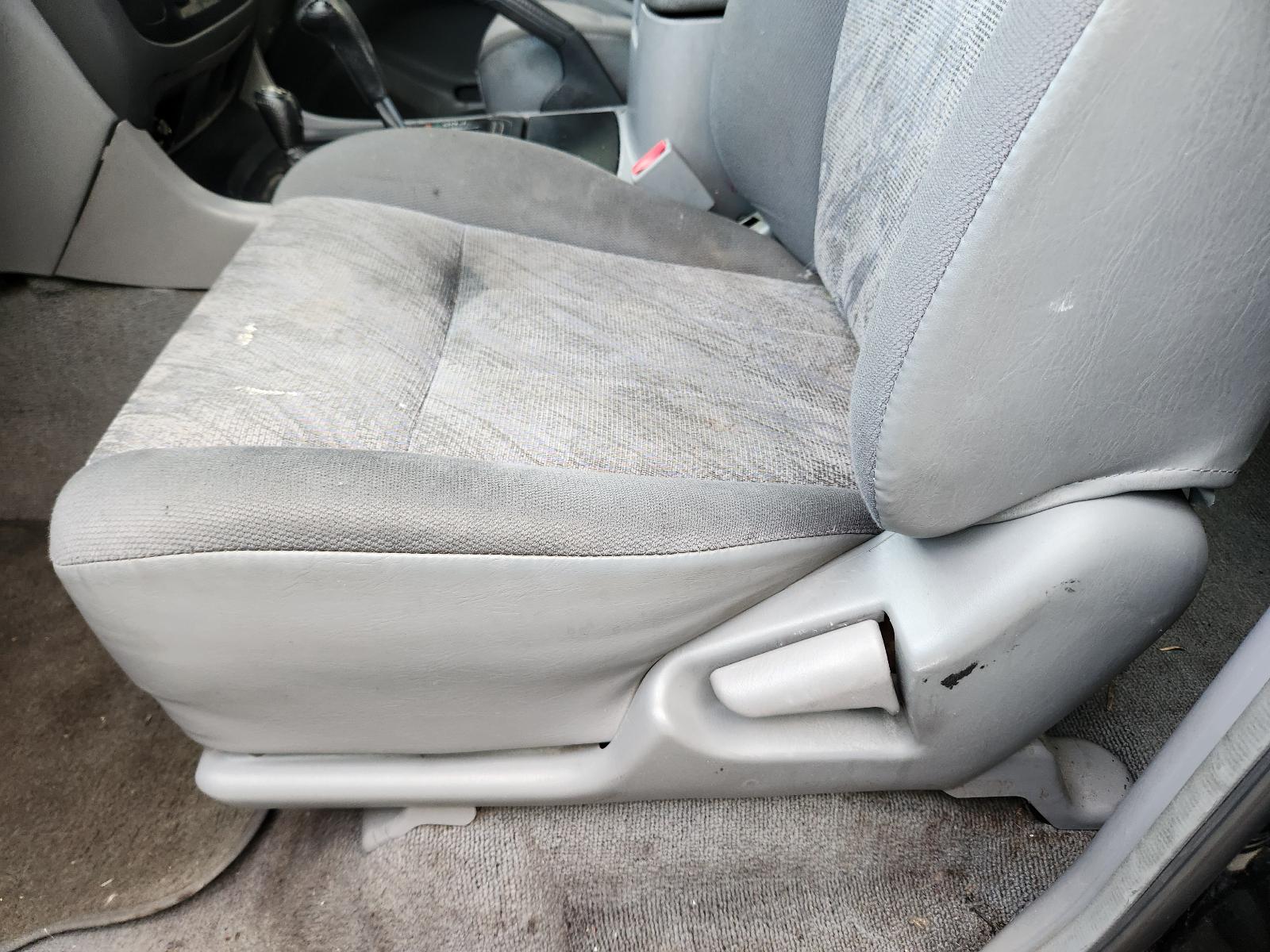 View Toyota Landcruiser 2001 4 Door Station Wagon
