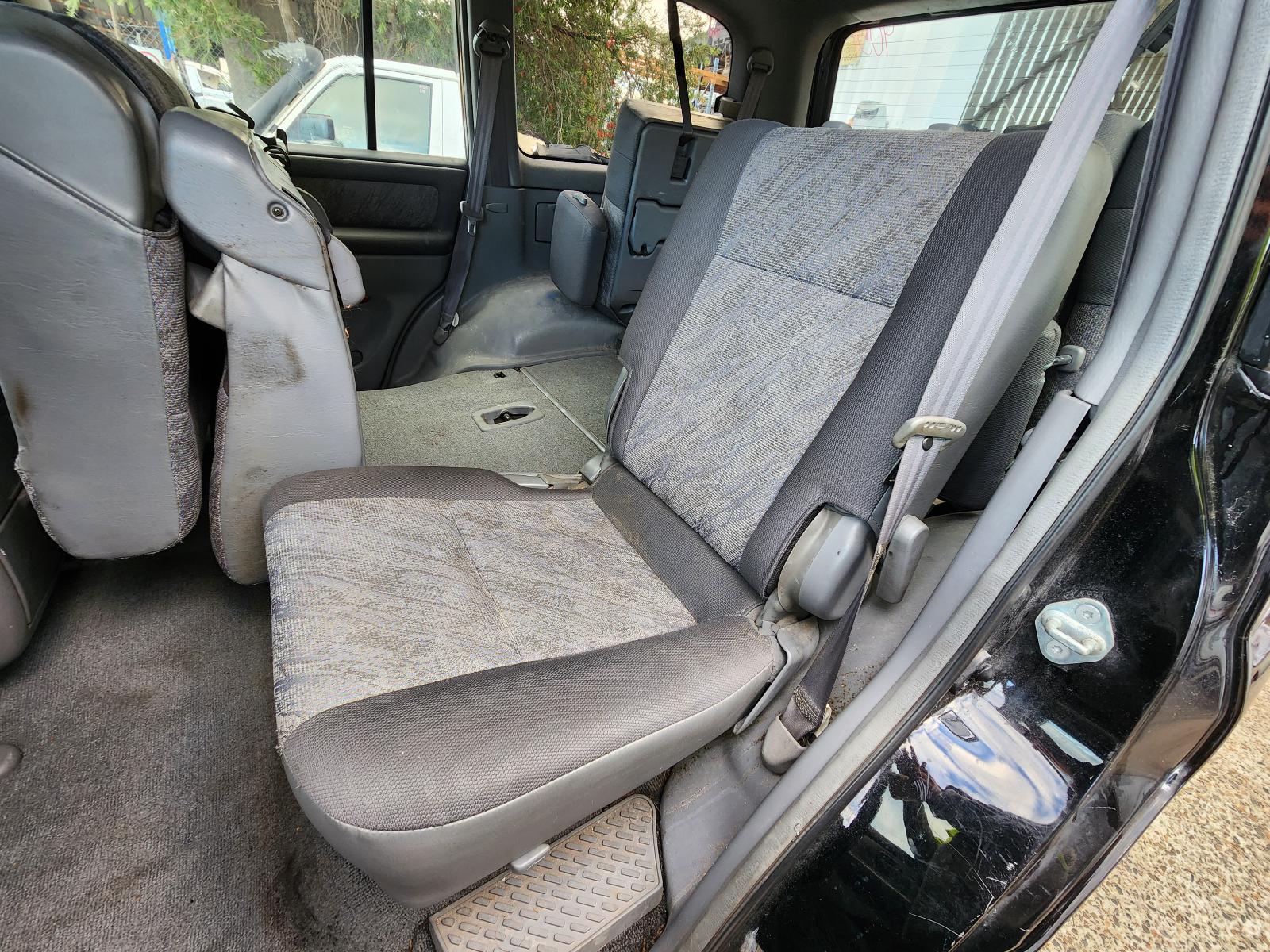 View Toyota Landcruiser 2001 4 Door Station Wagon