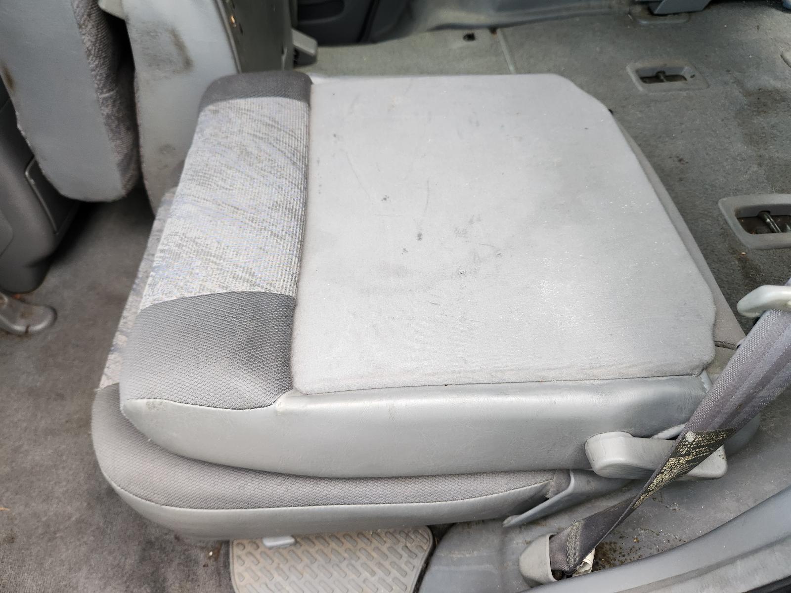 View Toyota Landcruiser 2001 4 Door Station Wagon