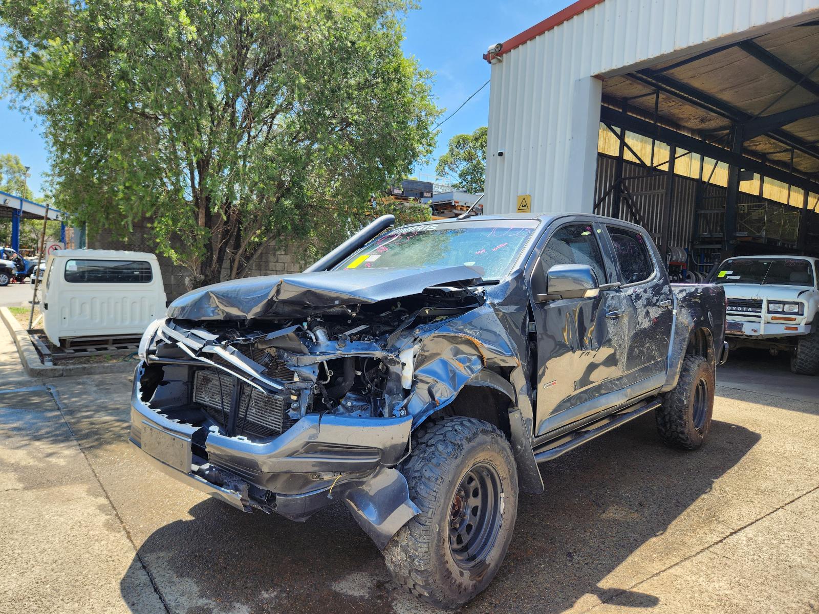 View Holden Colorado 2018 4 Door Utility
