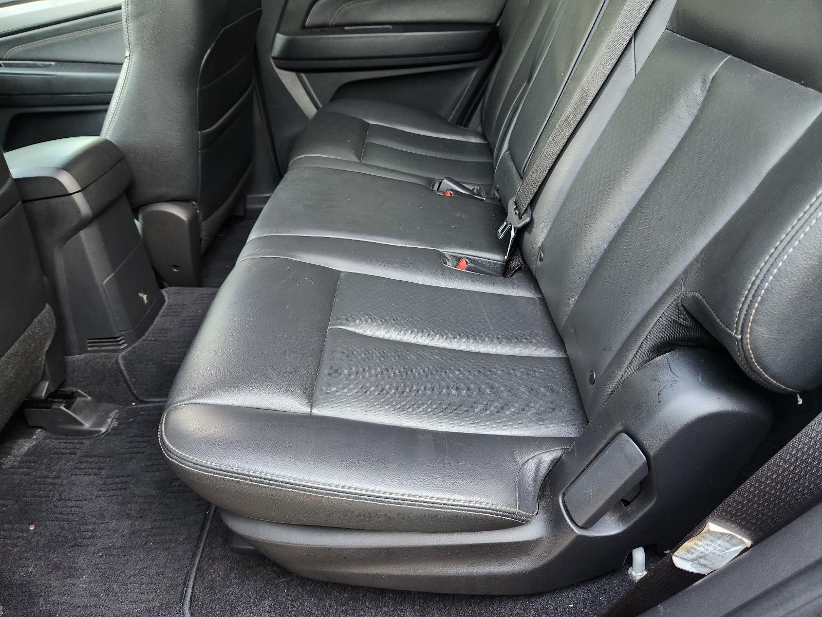 View Isuzu Mu-x 2014  