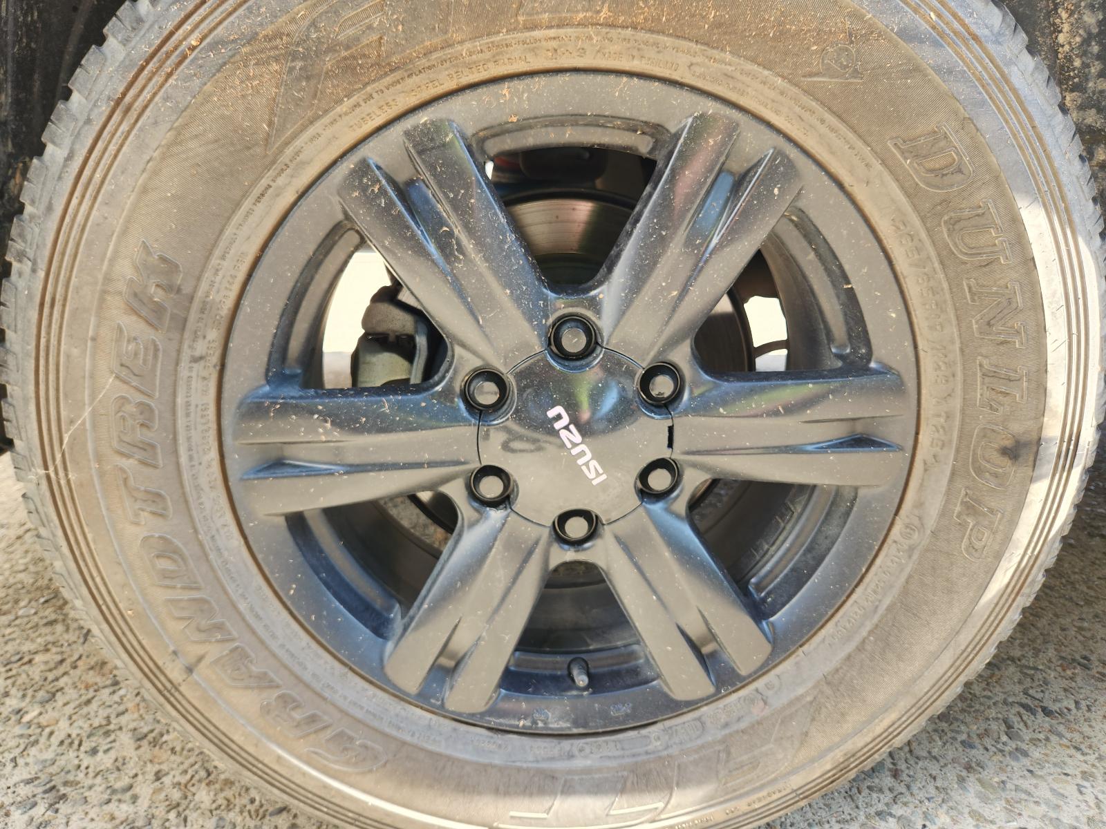 View Isuzu Mu-x 2014  