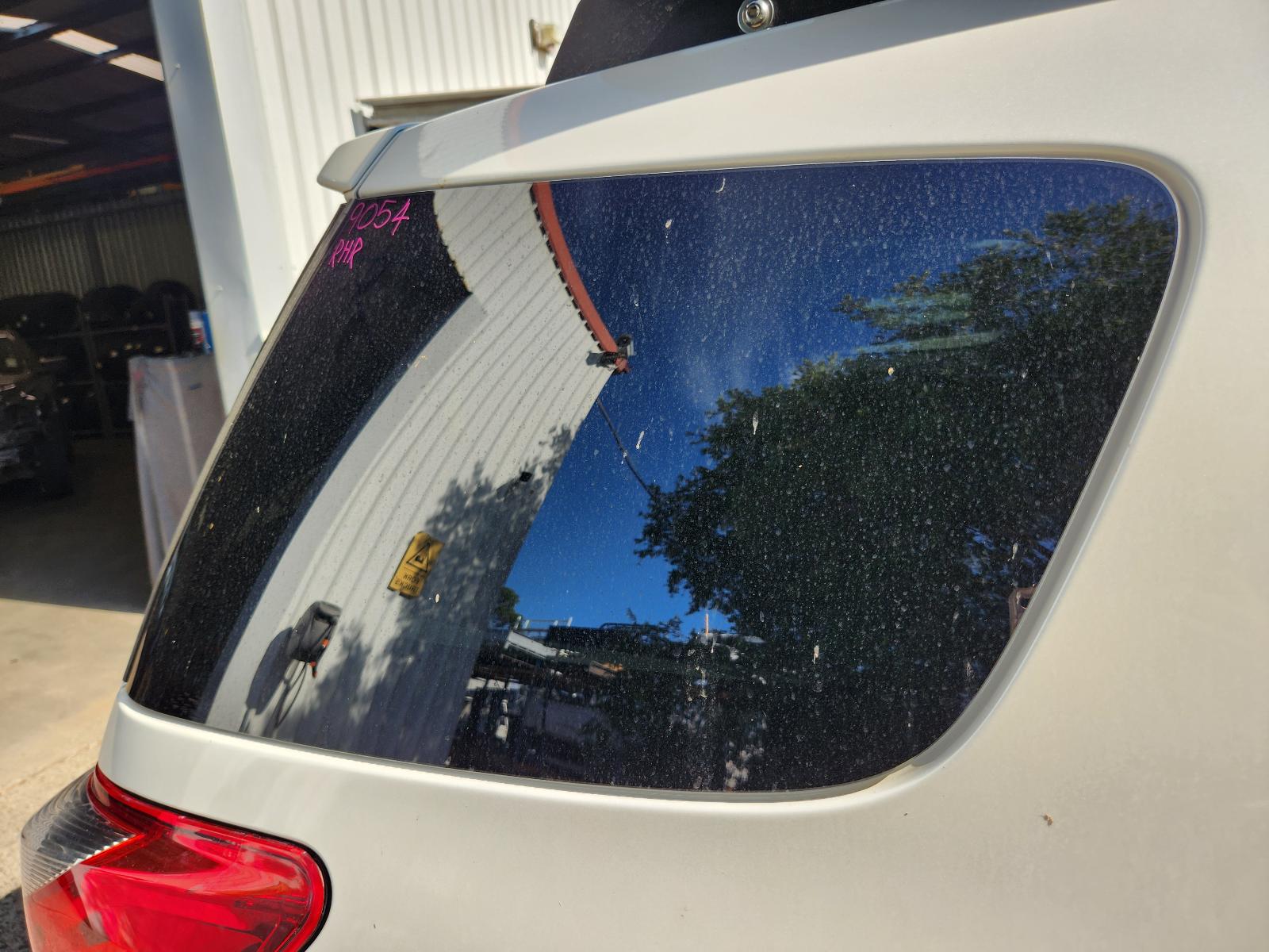 View Isuzu Mu-x 2014  