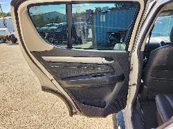 View Isuzu Mu-x 2014  