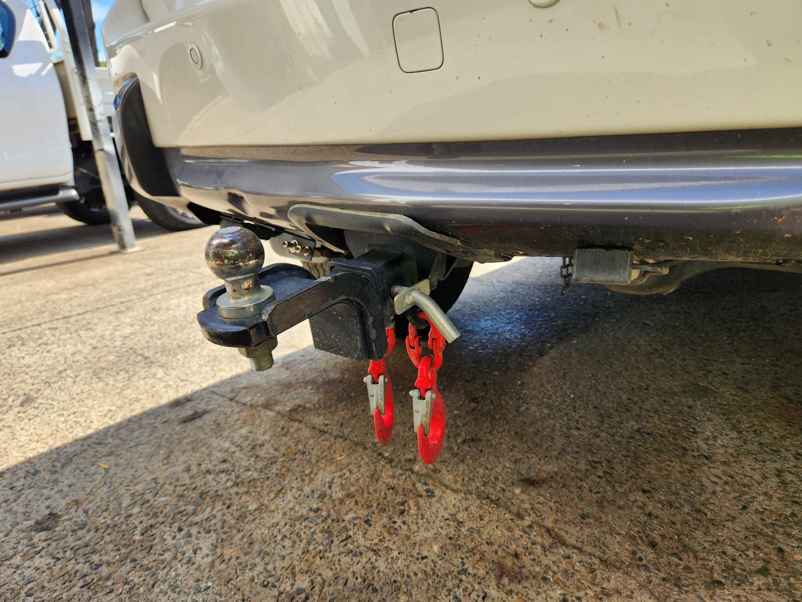 View Isuzu Mu-x 2014  