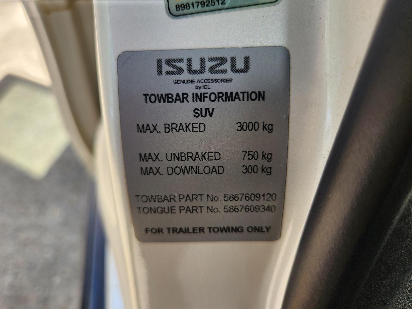 View Isuzu Mu-x 2014  