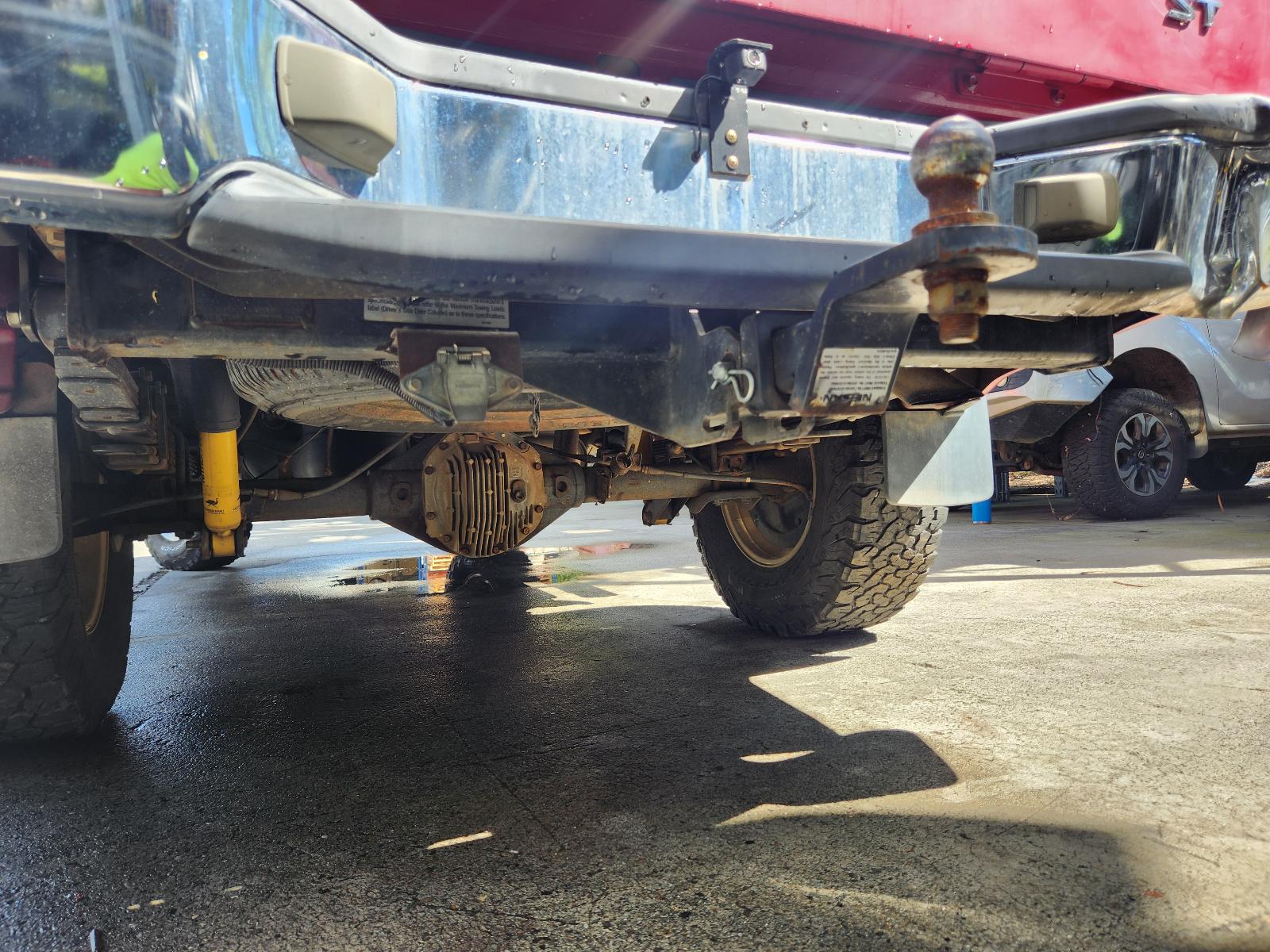 View Nissan Navara 2010 4 Door Utility