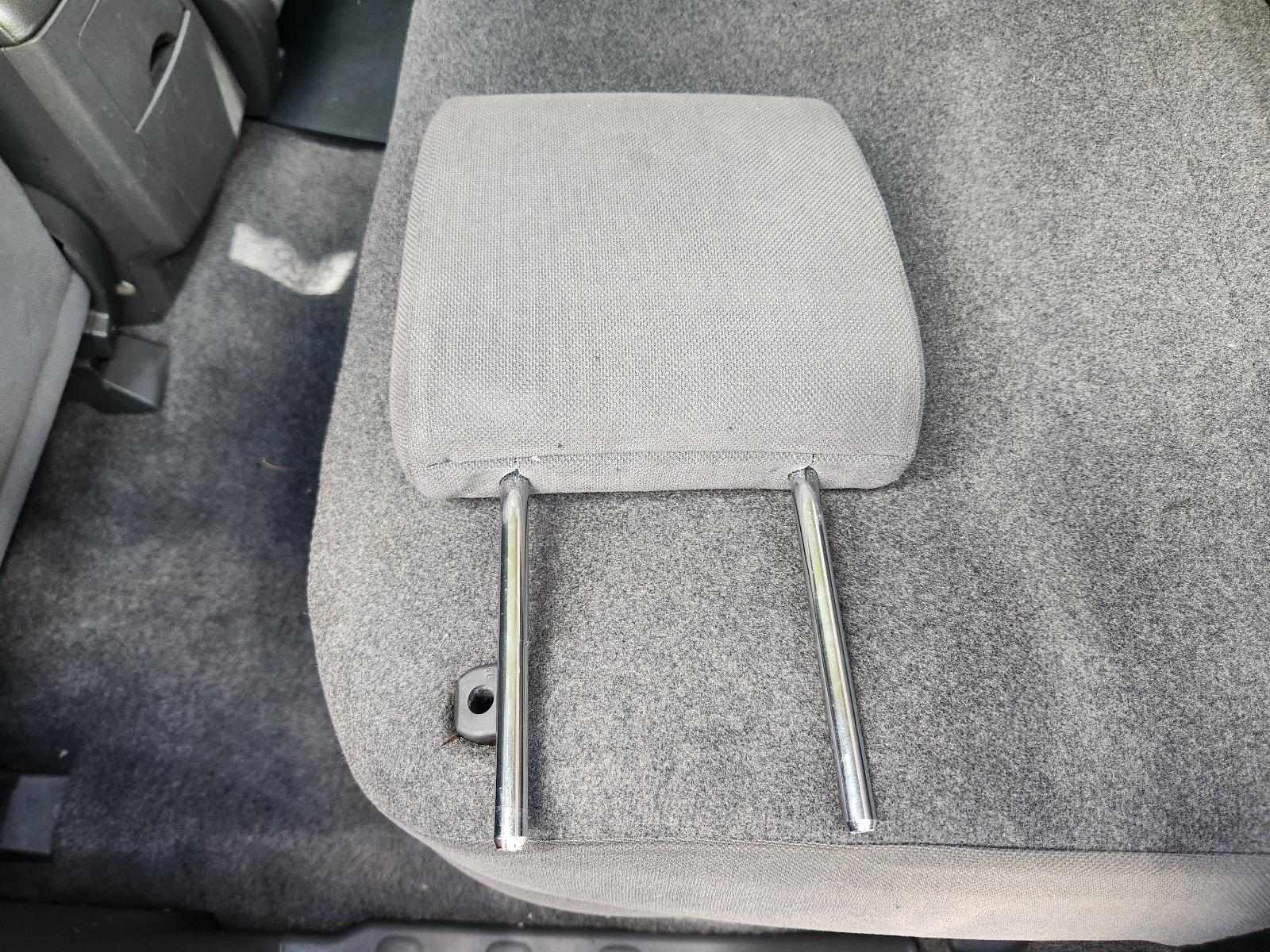 View Nissan Navara 2010 4 Door Utility