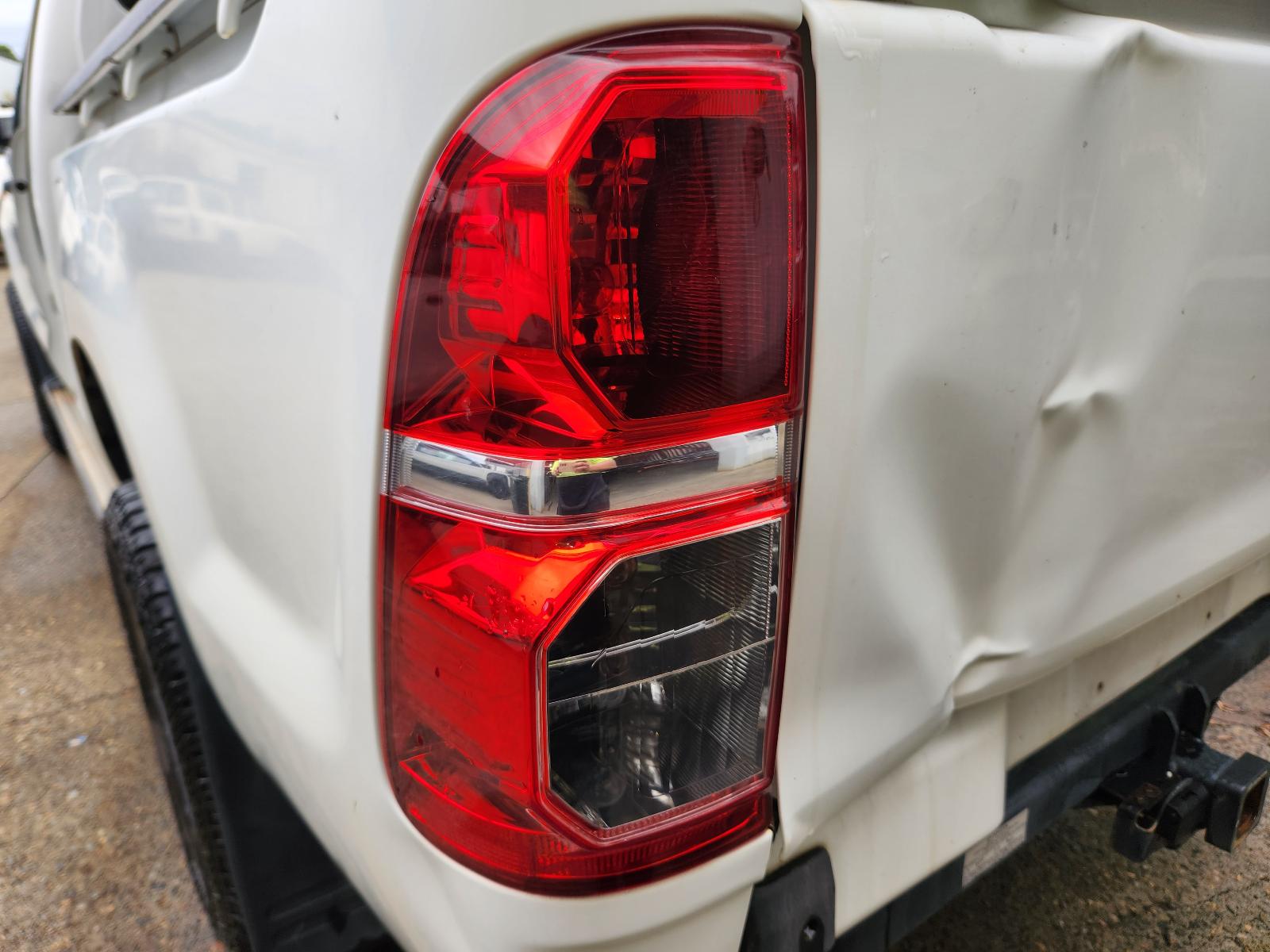 View Toyota Hilux 2015  