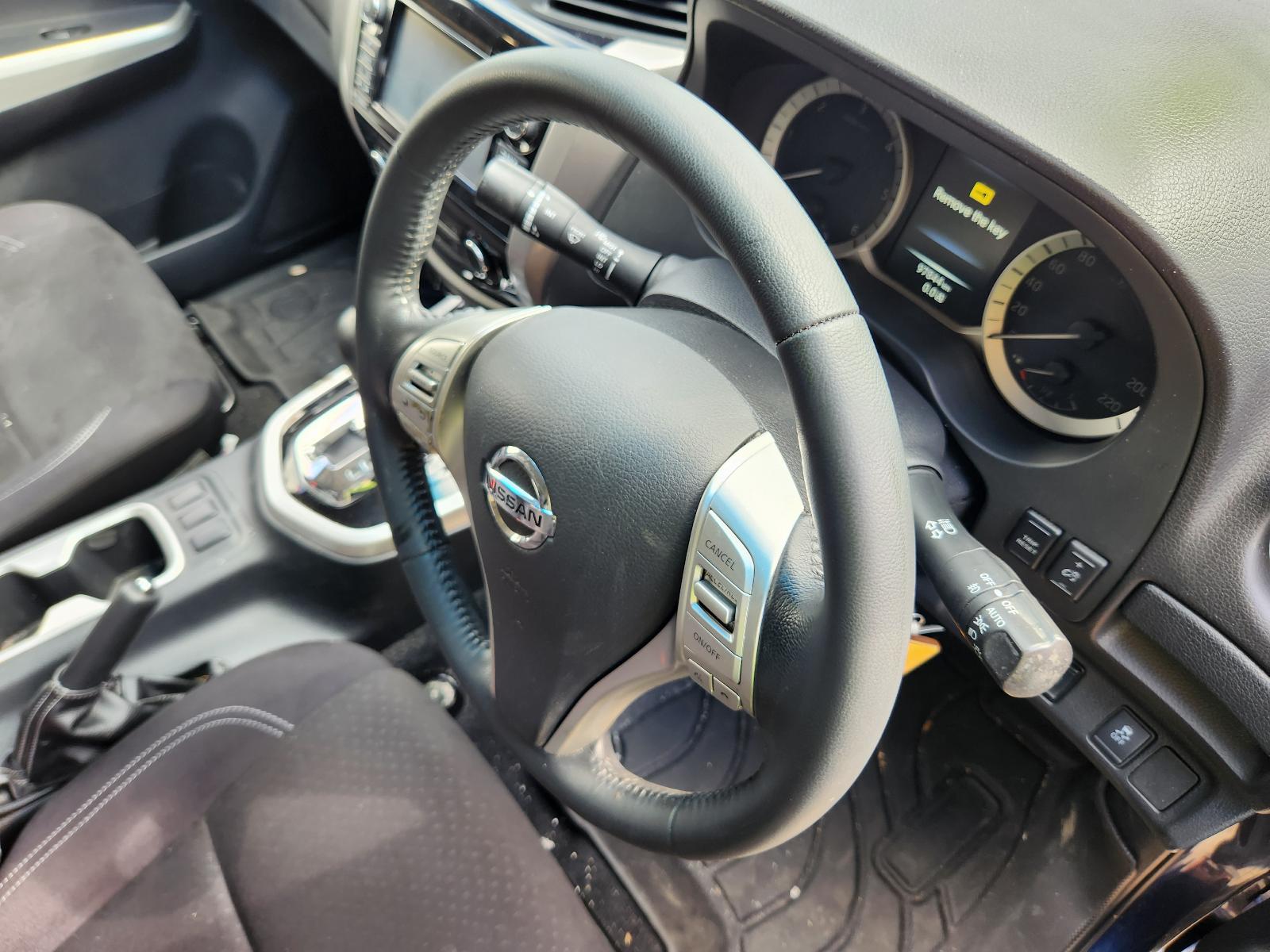 View Nissan Navara 2019  