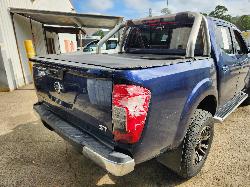 View Nissan Navara 2019  