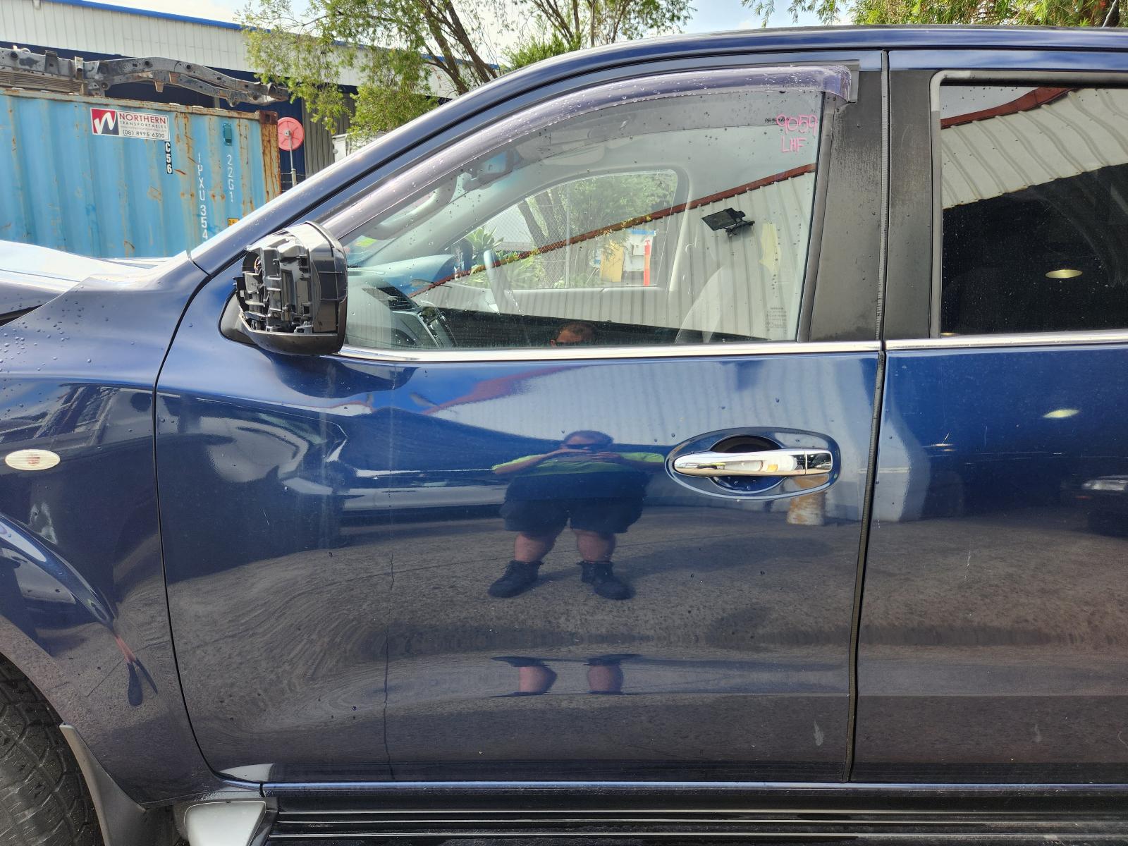 View Nissan Navara 2019  