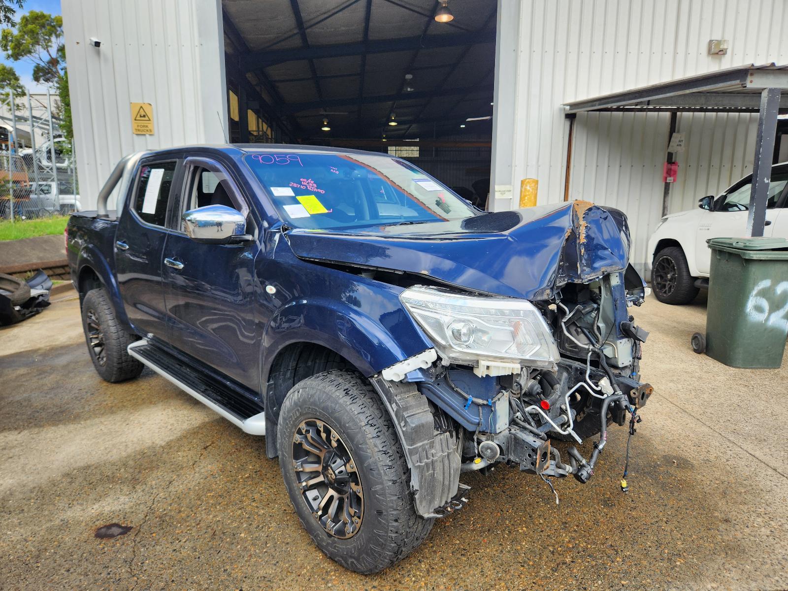 View Nissan Navara 2019  