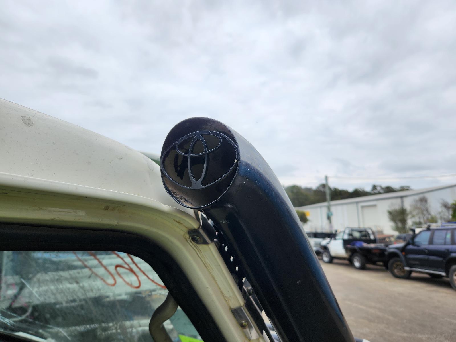 Toyota Landcruiser 2004 2 Door Pickup View Toyota Landcruiser 2004 2 Door Pickup