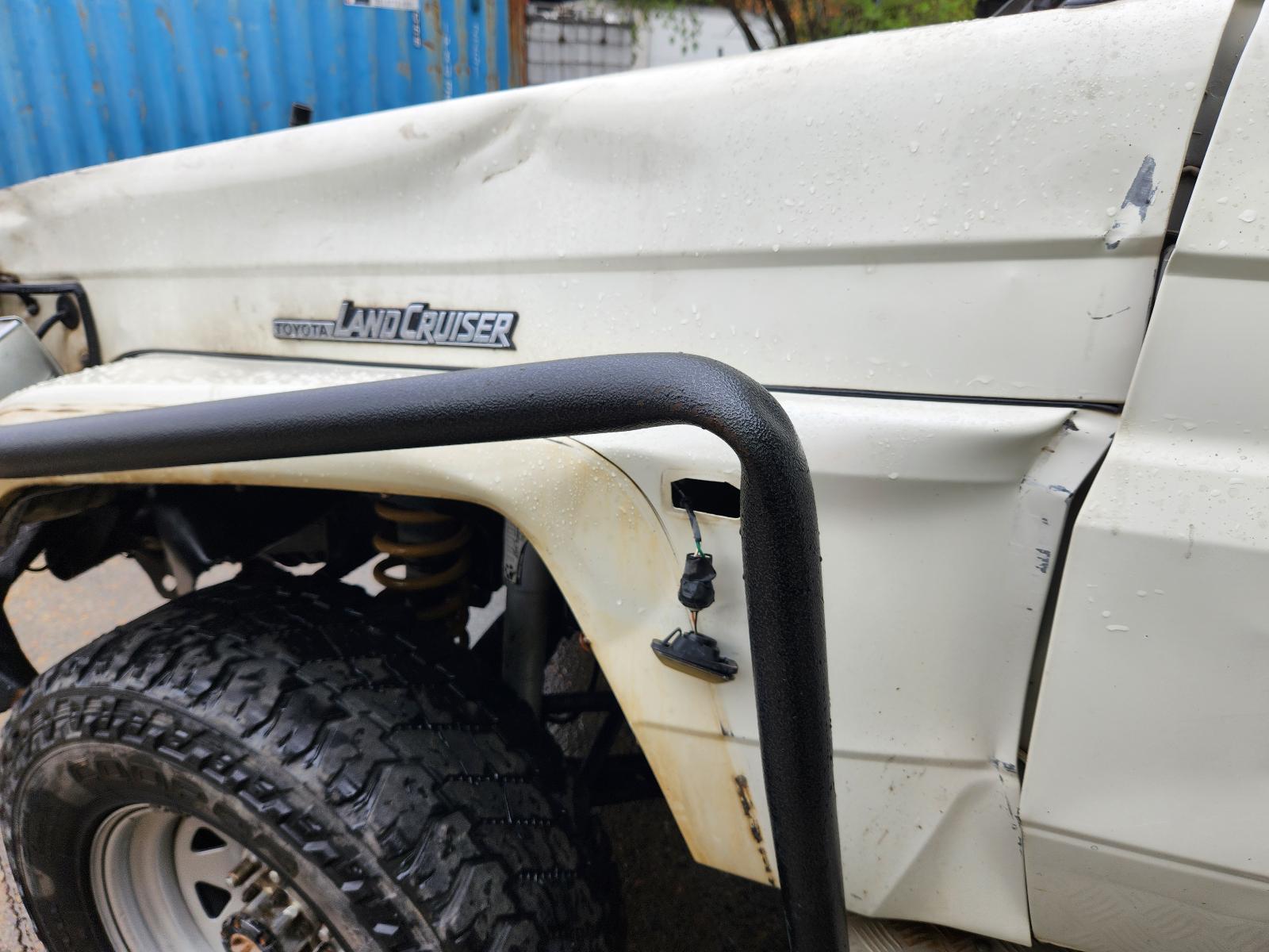 Toyota Landcruiser 2004 2 Door Pickup View Toyota Landcruiser 2004 2 Door Pickup