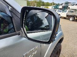 View Mitsubishi Triton 2009  