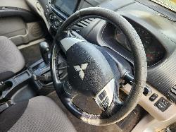 View Mitsubishi Triton 2009  