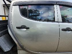 View Mitsubishi Triton 2009  
