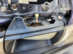 View Toyota Hilux 2004  