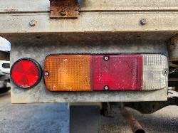 View Toyota Hilux 2004  