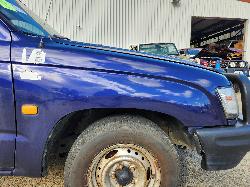 View Toyota Hilux 2004  