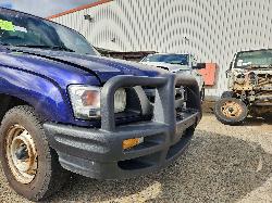 View Toyota Hilux 2004  