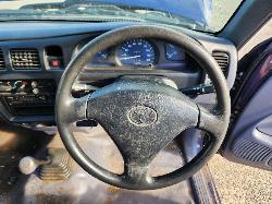 View Toyota Hilux 2004  