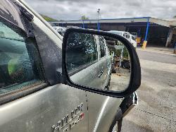 View Toyota Hilux 2014  