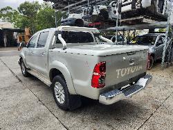 View Toyota Hilux 2014  