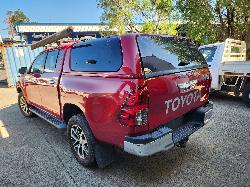 View Toyota Hilux 2018  
