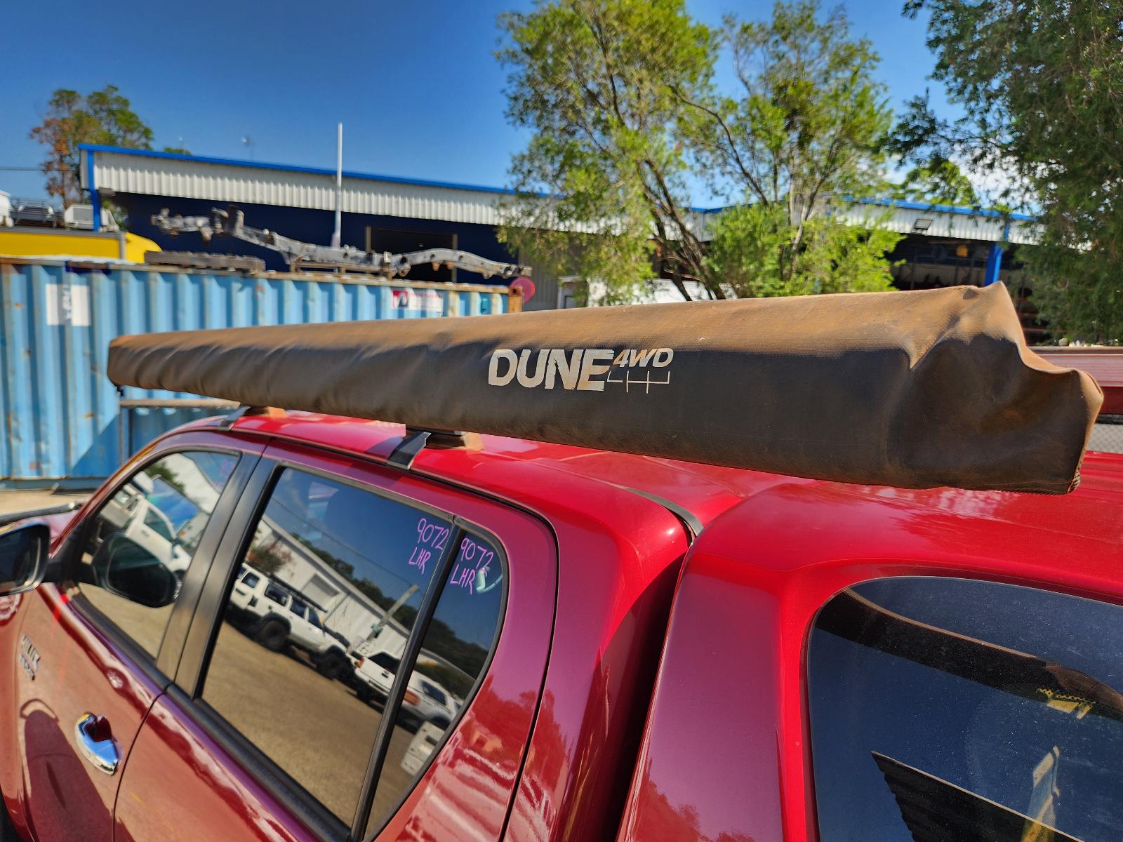 View Toyota Hilux 2018  