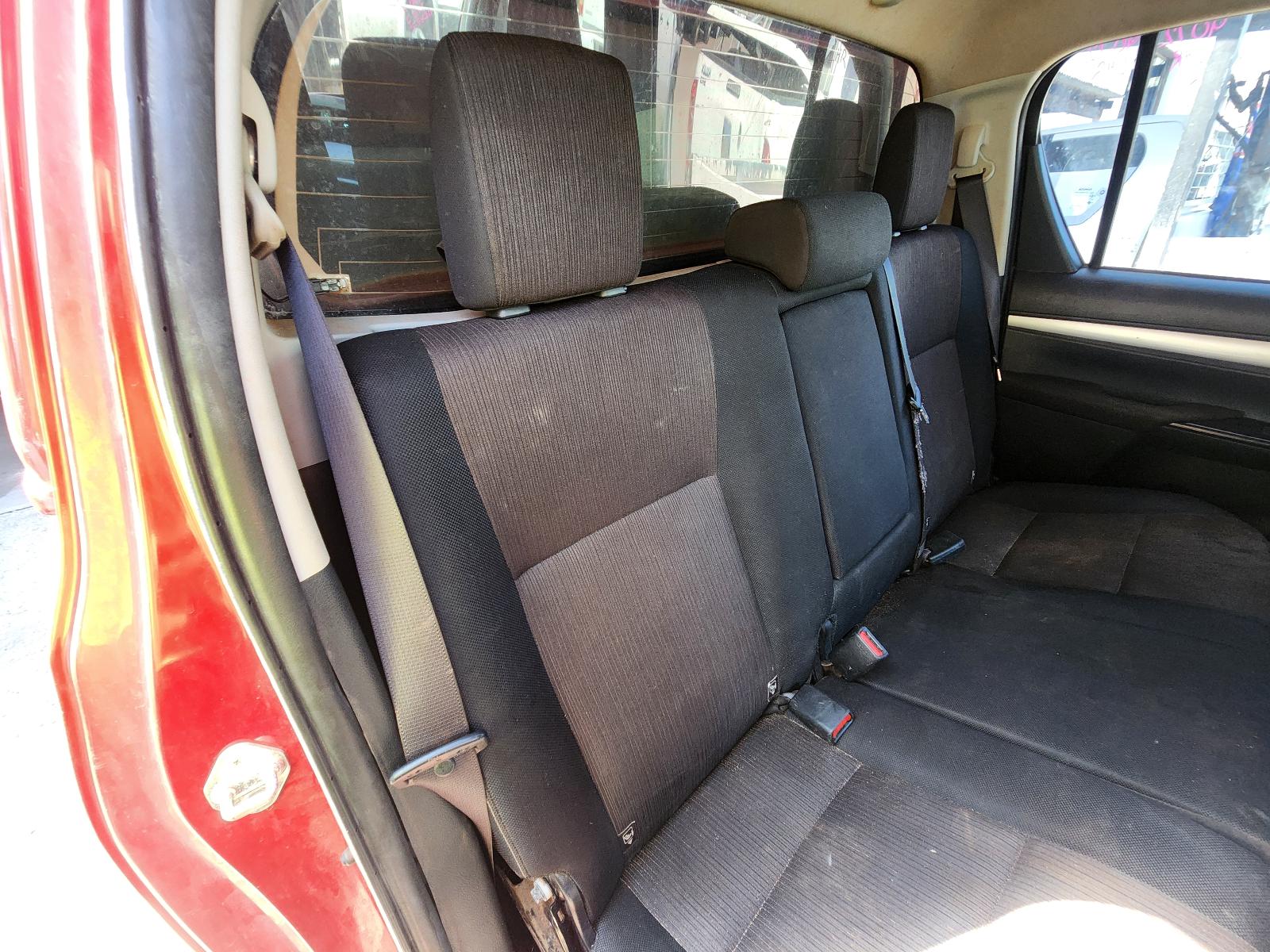 View Toyota Hilux 2018  